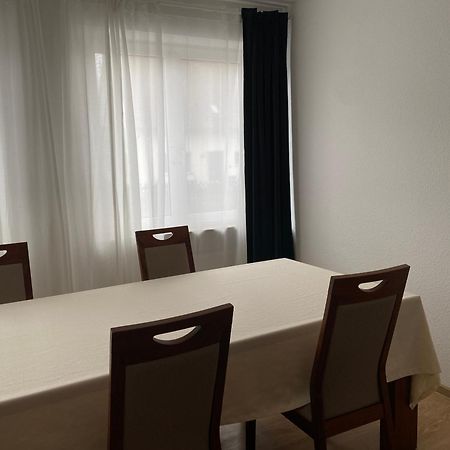 Ferienwohnung Feucht Eg Naturnah Parkplatz Wlan Bagian luar foto