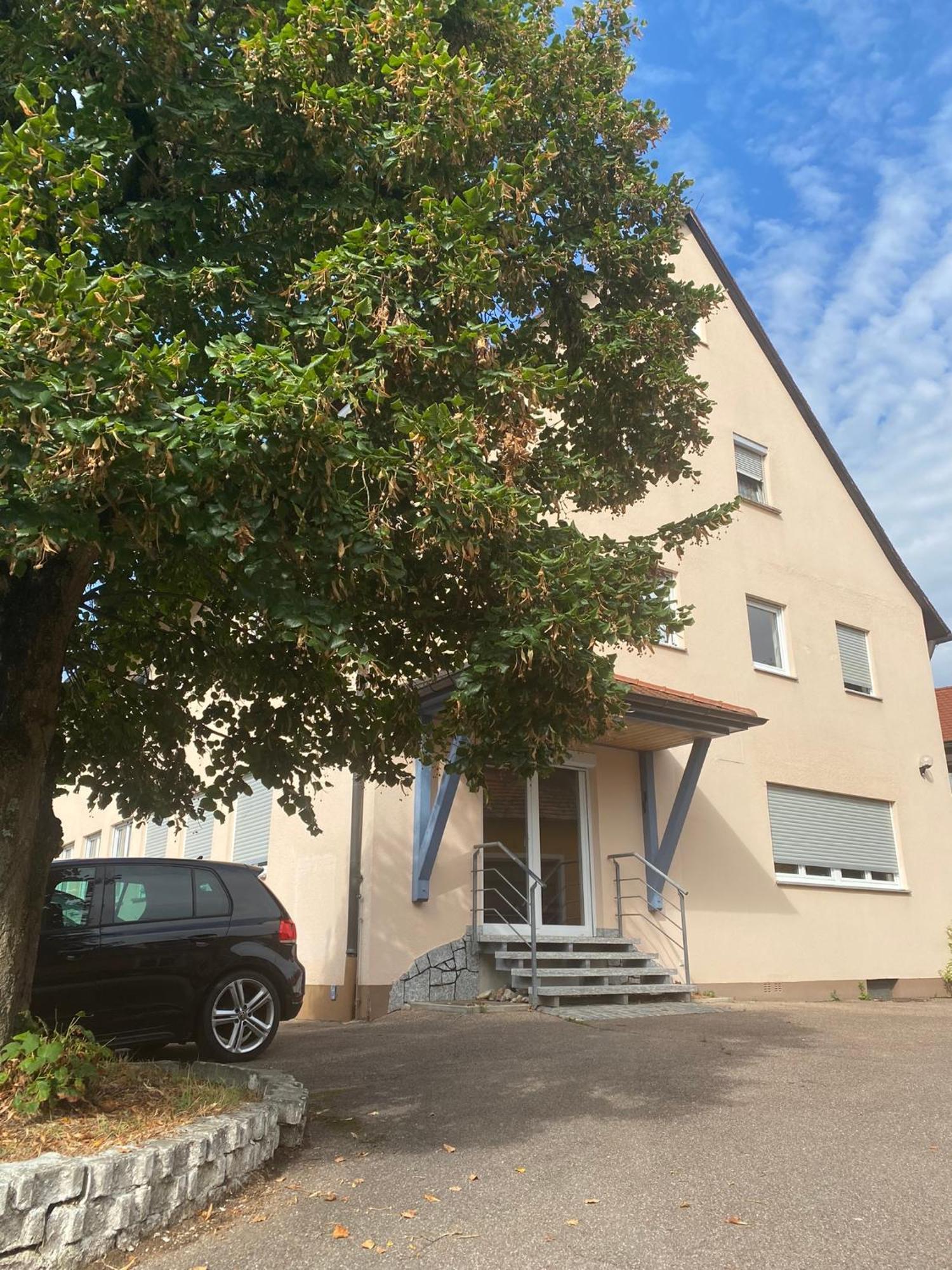 Ferienwohnung Feucht Eg Naturnah Parkplatz Wlan Bagian luar foto